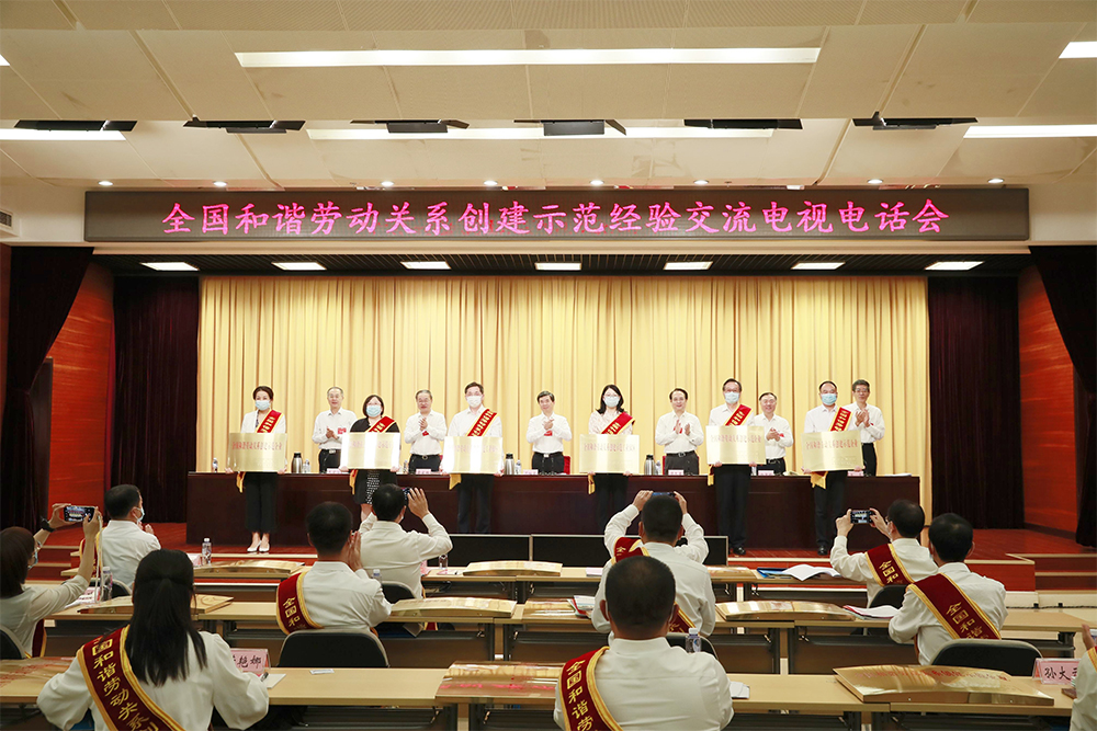 1579712285153116162.jpg 1579712285153116162.jpg