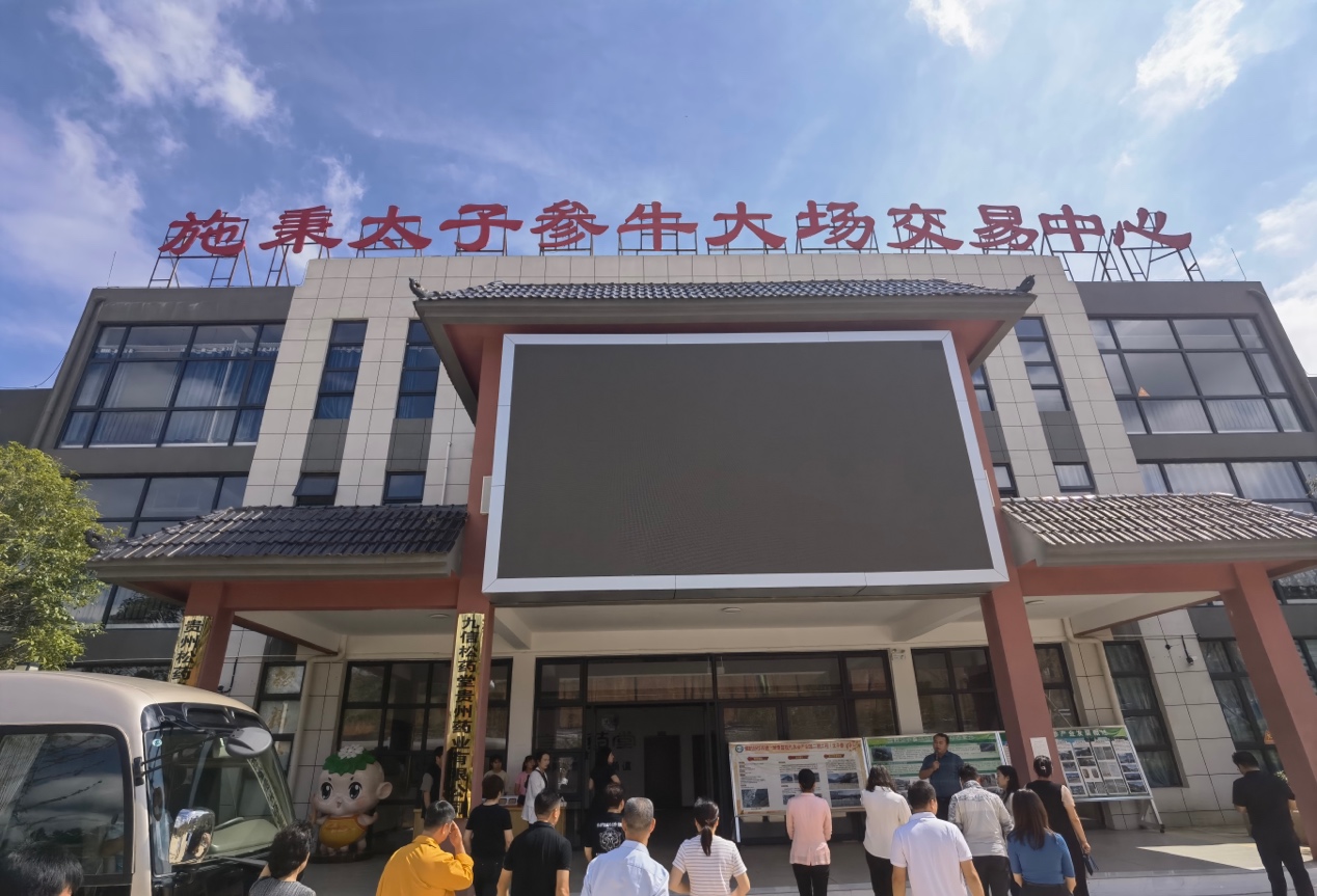 1698625344918953986.jpg 1698625344918953986.jpg