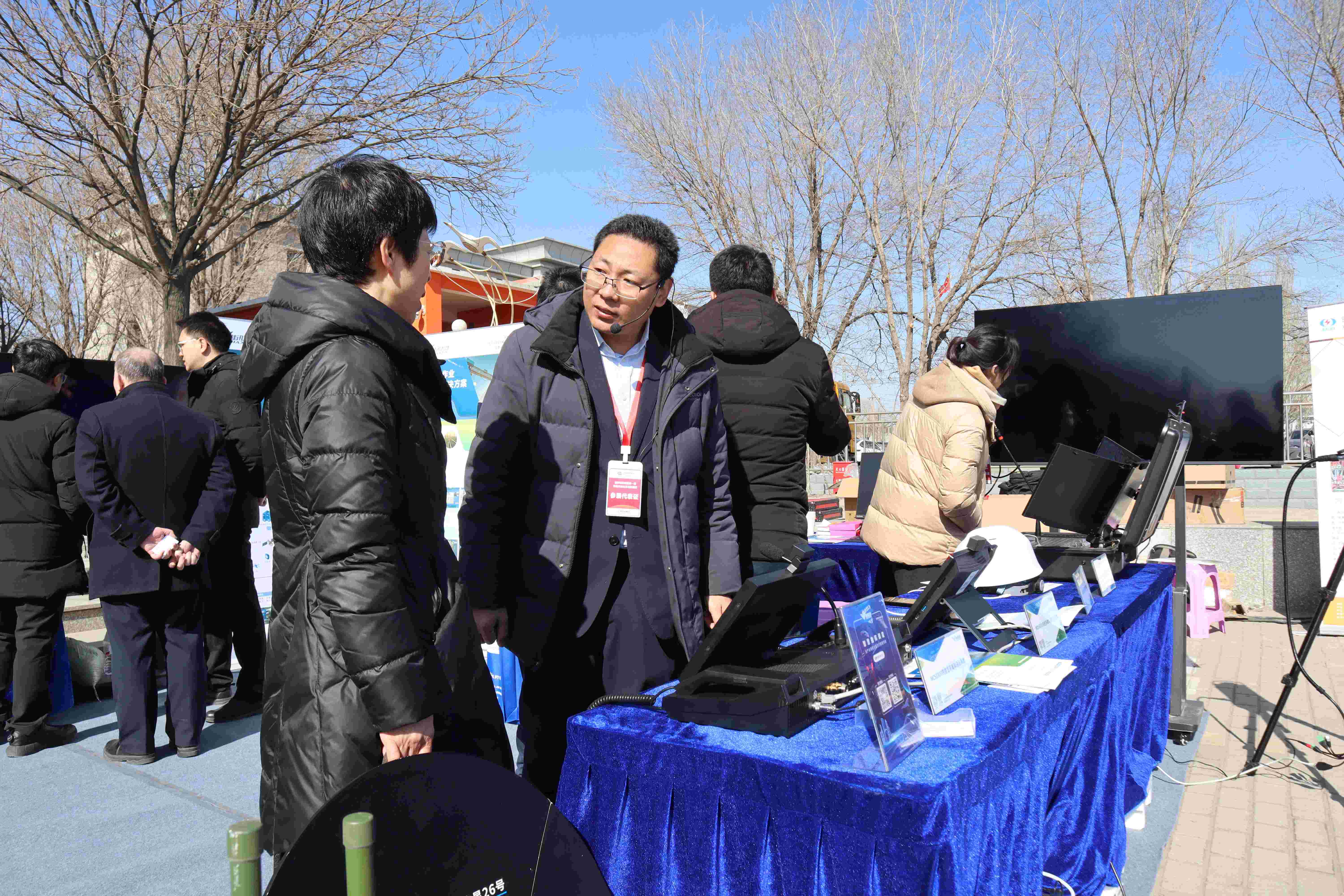 1765632223393783809.jpg 1765632223393783809.jpg