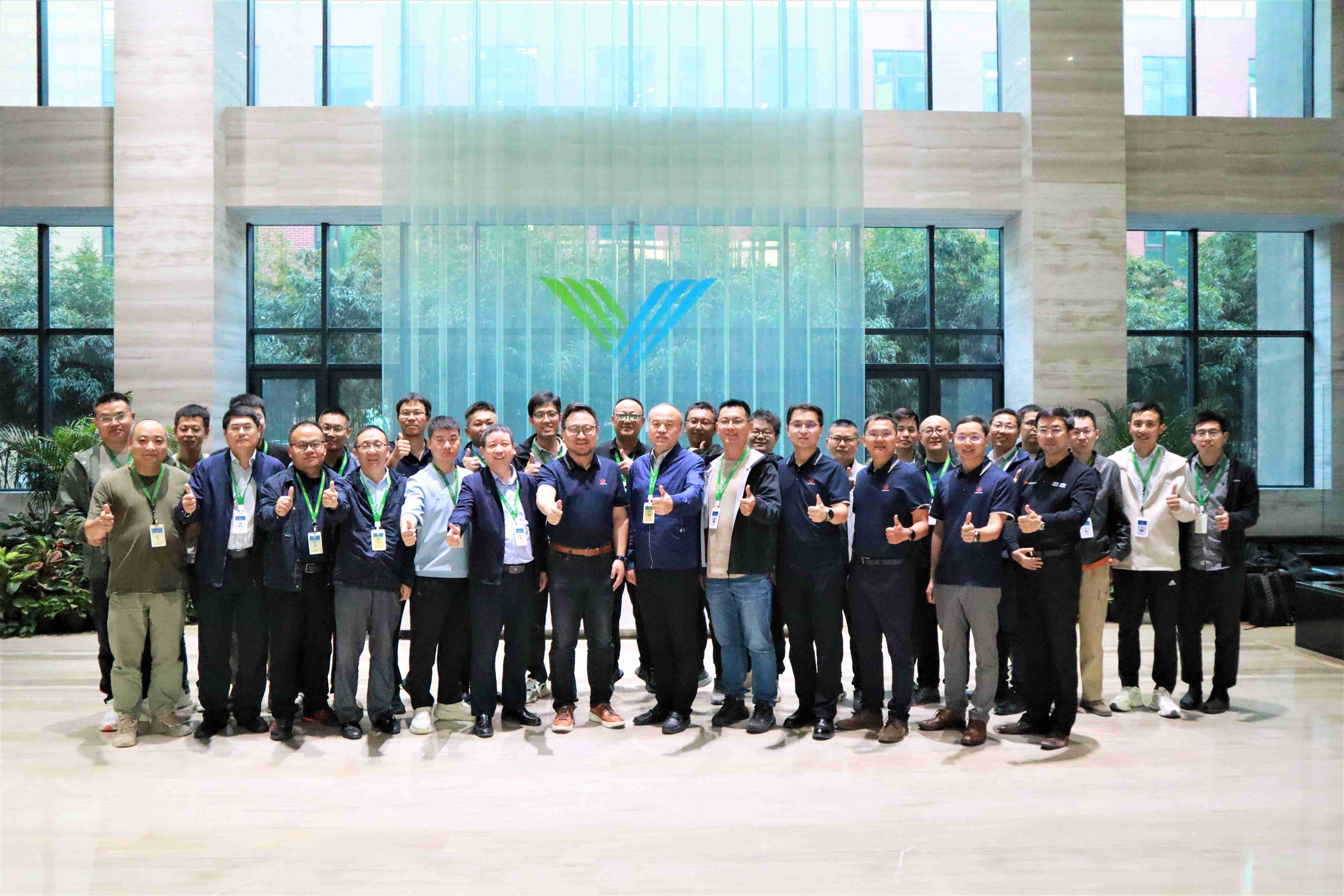 1845673261801566209.jpg 1845673261801566209.jpg