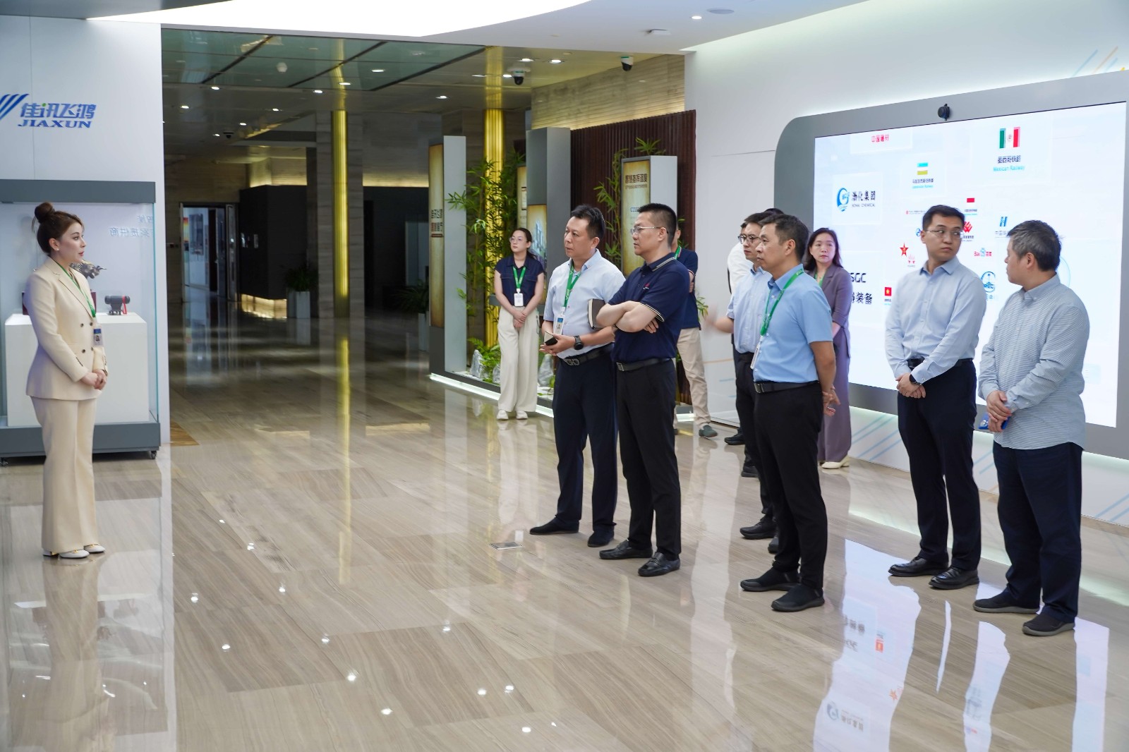 1958350924617248769.jpg 1958350924617248769.jpg