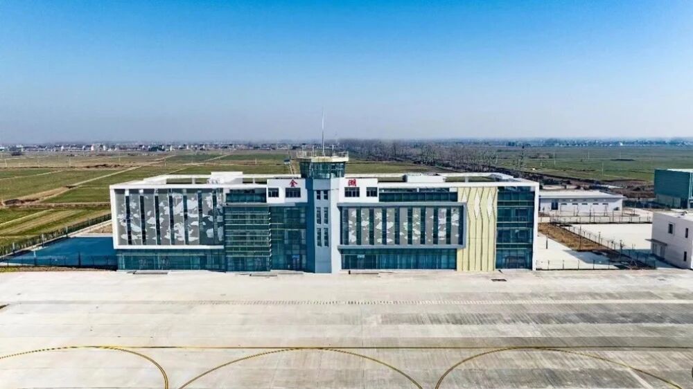 1970356250459664386.jpg 1970356250459664386.jpg